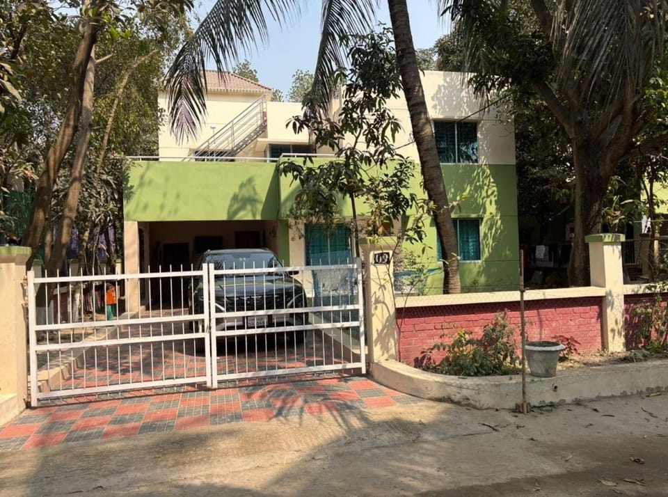 Royal Palace Apartment in Dhaka