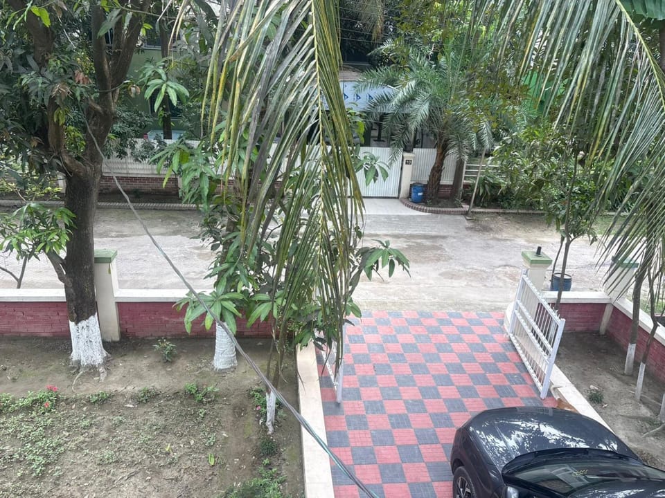 Royal Palace Apartment in Dhaka