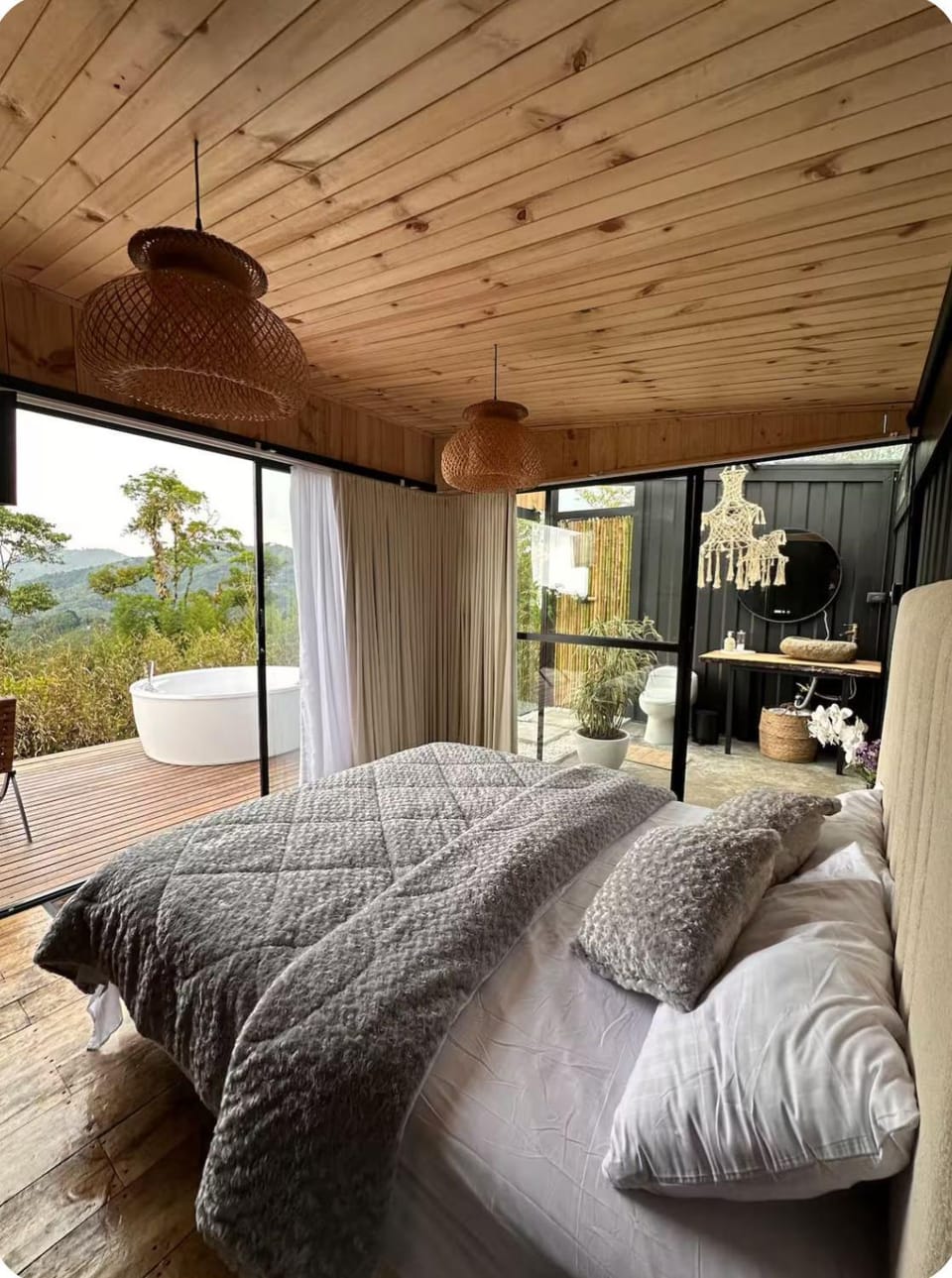 Hermoso Glamping Casa Shaddai House in Risaralda