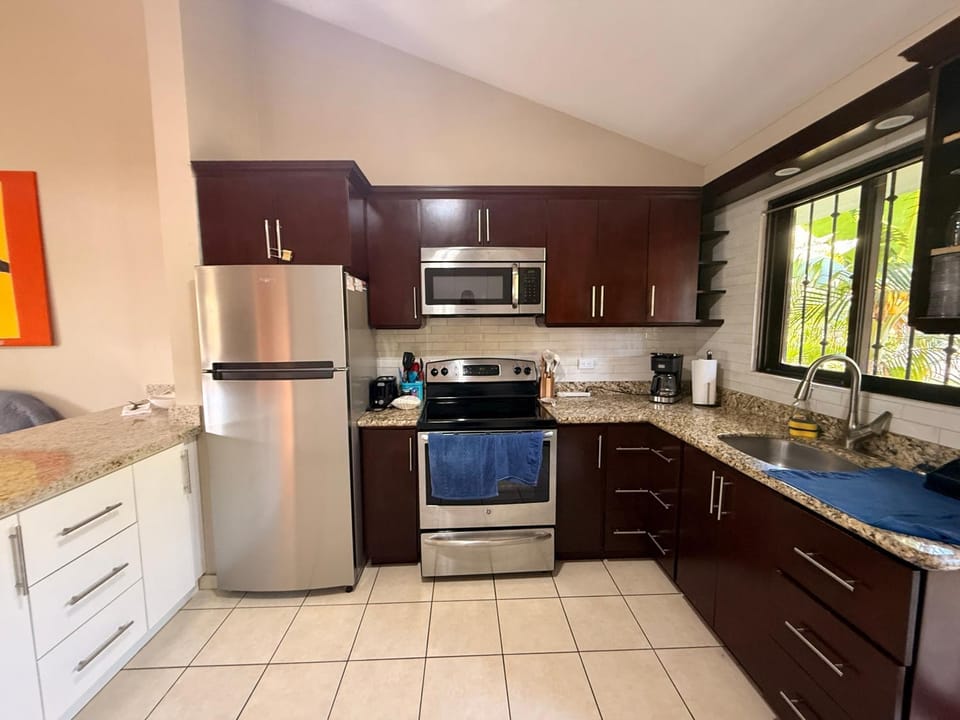 Casa Iguana Verde 2bed2bath House in Coco