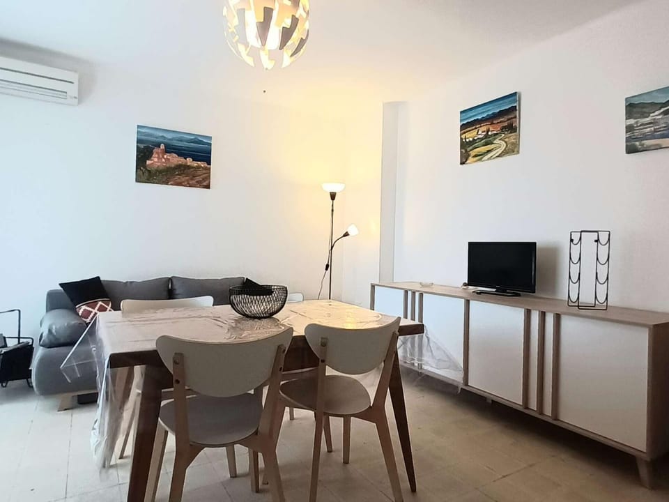 Appartement clim, emplacement idéal - 4 pers. - FR-1-226B-257 Apartment in Cavalaire-sur-Mer