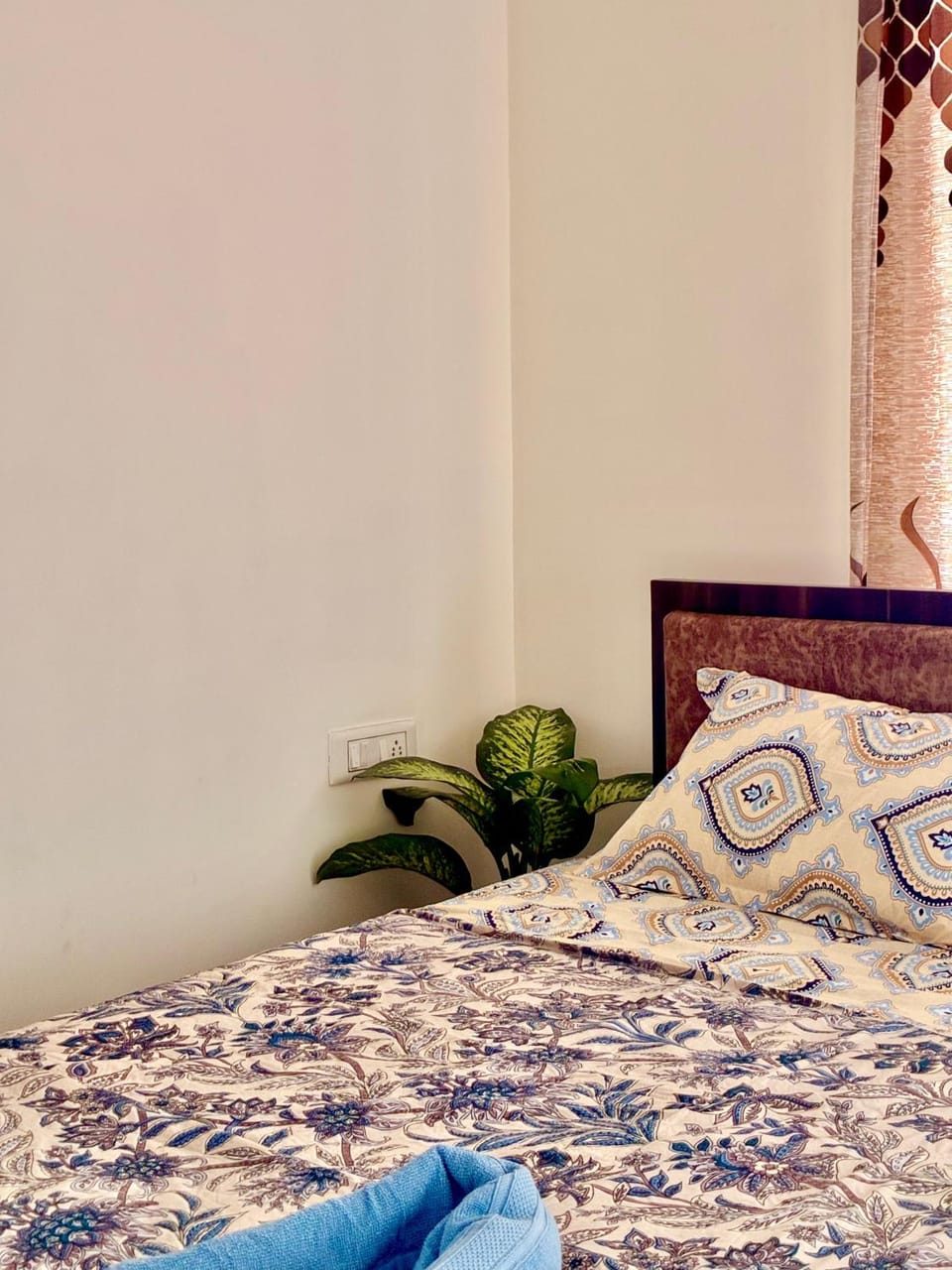 The Un-Filtered Stay I Private Room in a Social 3BHK Vacation rental in Bengaluru