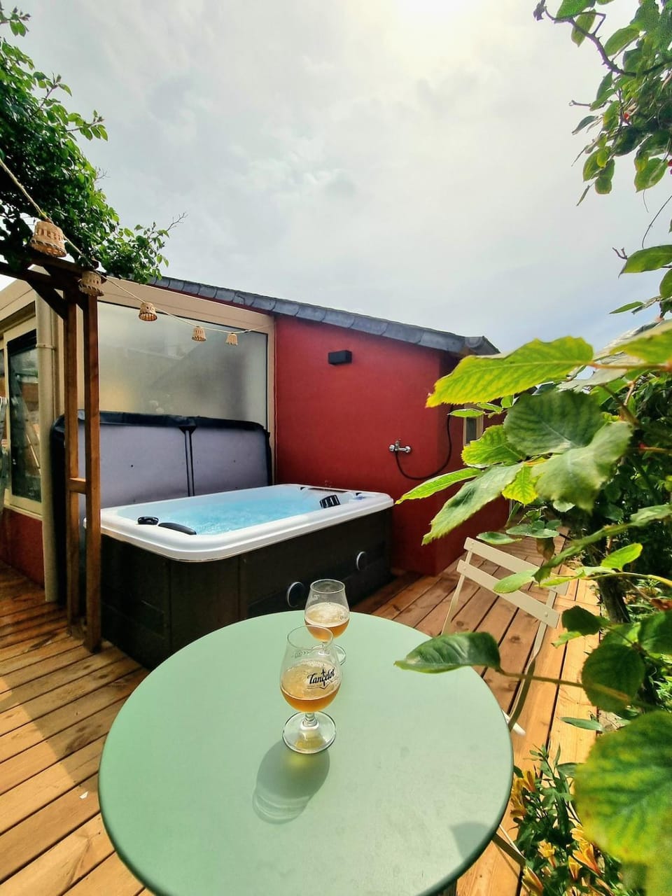 Hot Tub, Spa and wellness centre/facilities