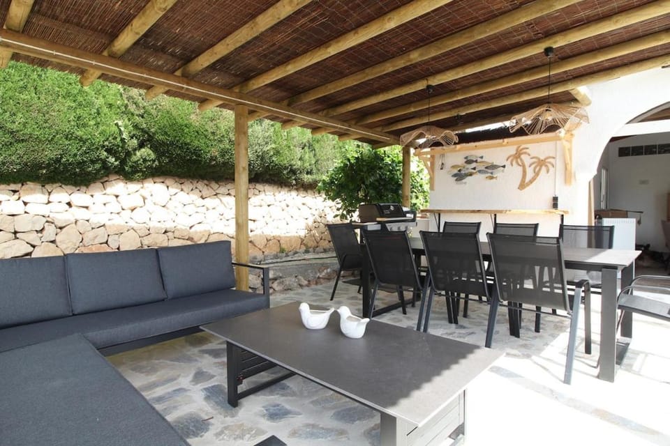 Villa with pool and barbecue in Calpe House in Calp