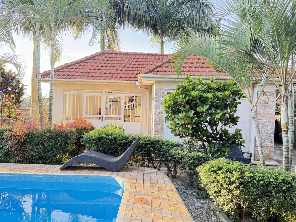 Lakeside Villa with Private Pool & Wide Views - Garuga Villa in Uganda