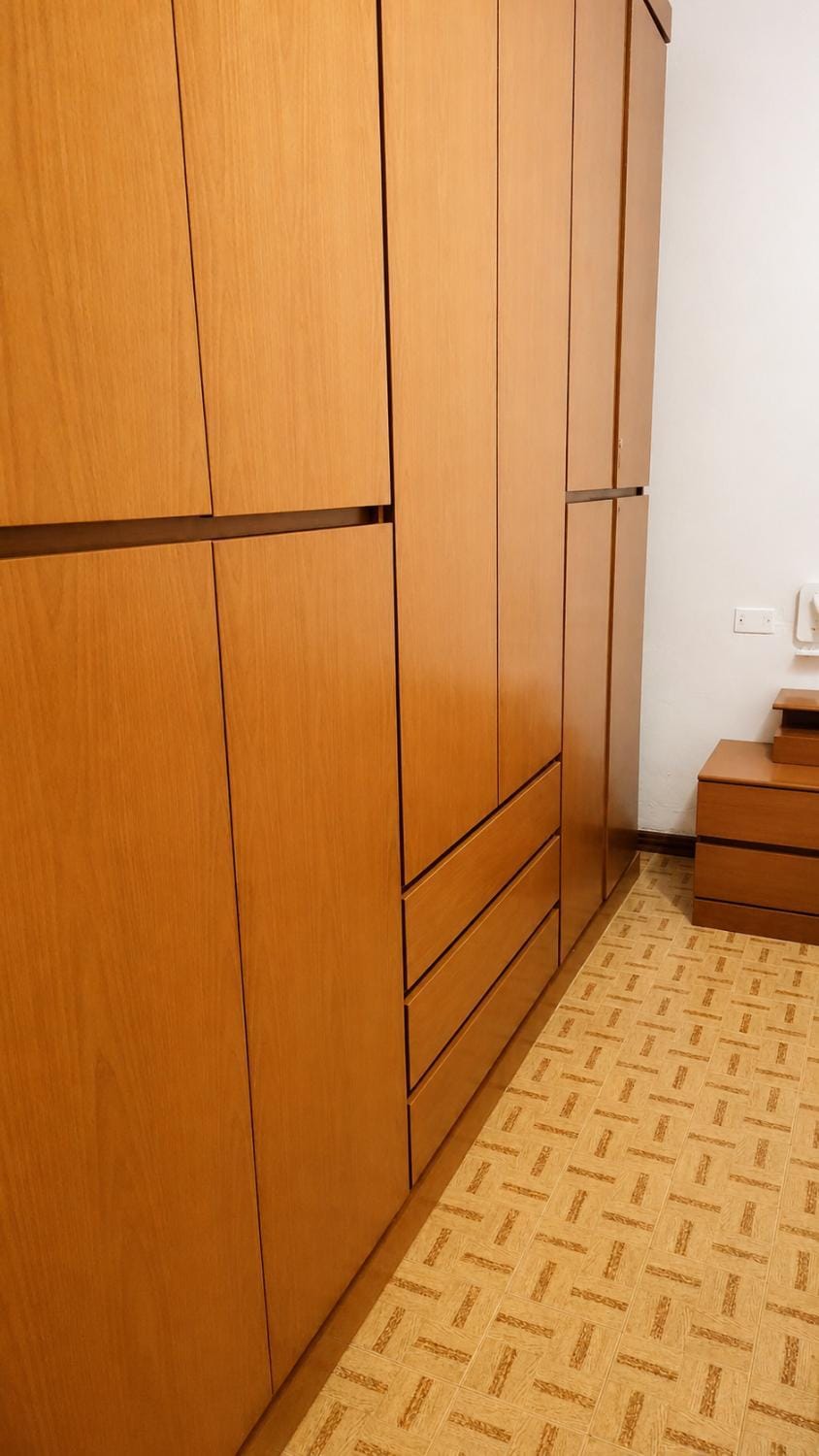 wardrobe
