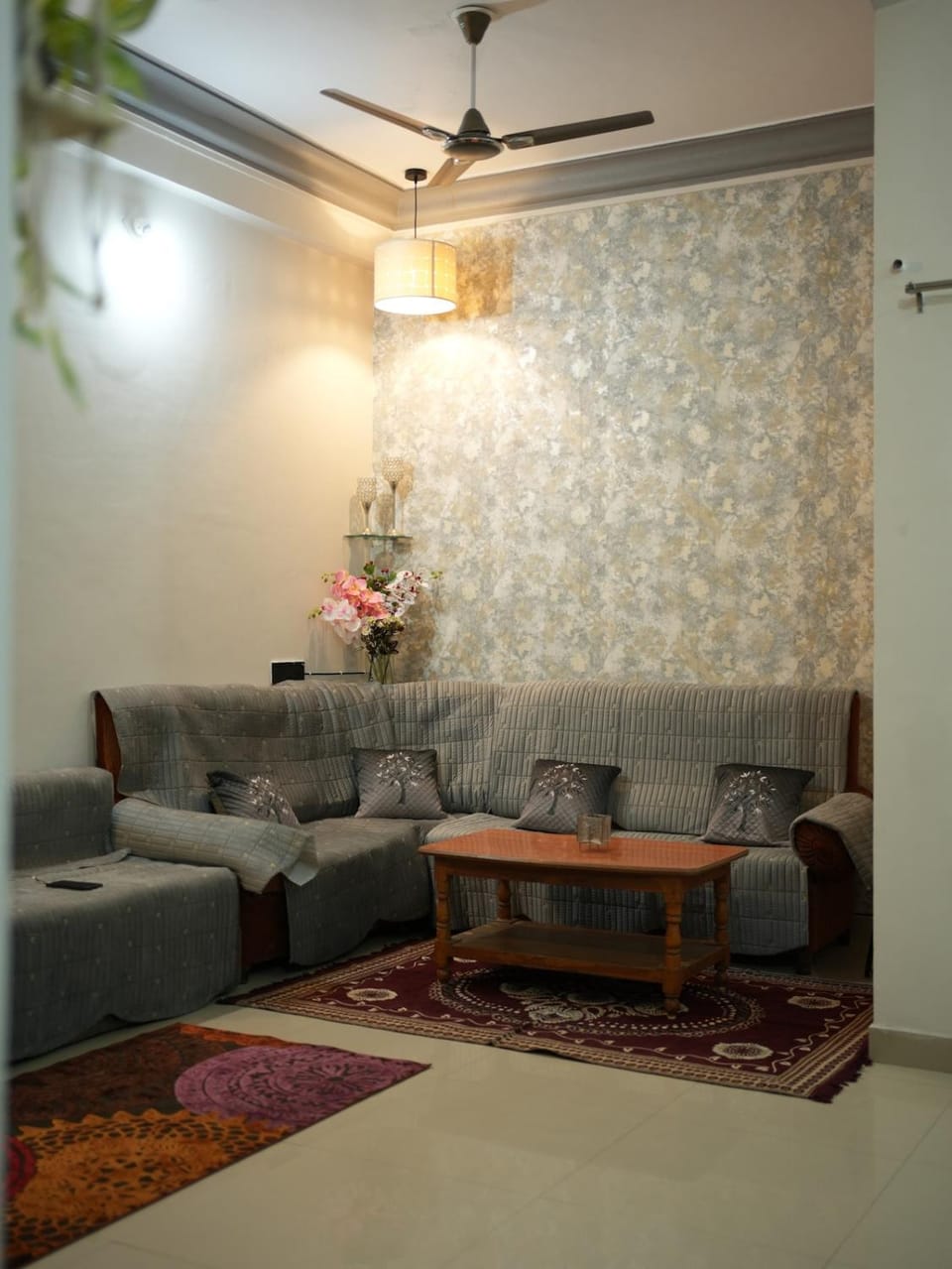 JinAagam Homestay near Mahakal, 2BHK Ground Floor House in India
