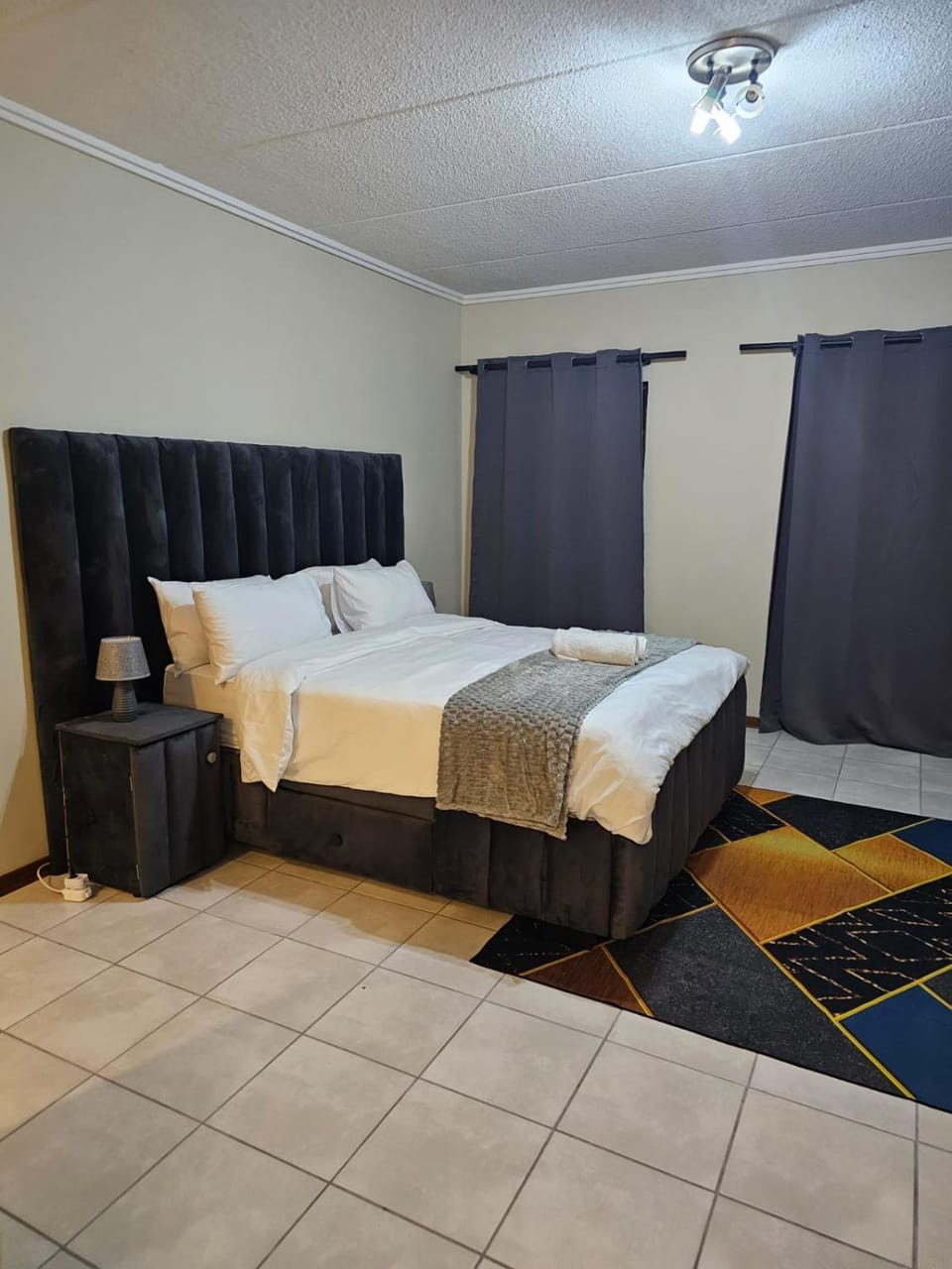 Stylish Studio Apartment In Fourways Apartment in Sandton