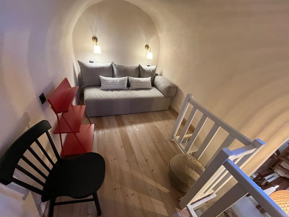 Patossa House in Decentralized Administration of the Aegean