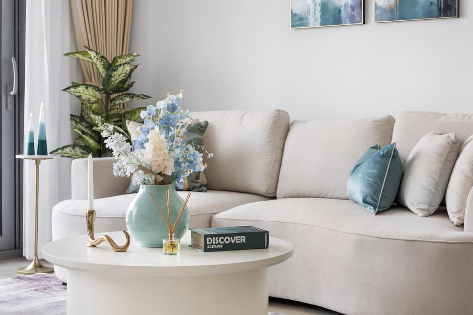 New Marsa 1BR Canal View Balcony & Pool in Marina Apartment in Dubai