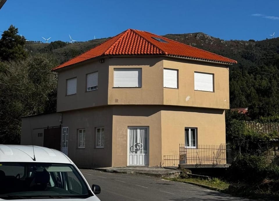 Casa del río House in Galicia