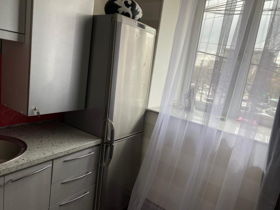 С видом на Оперу, вход из Оперы и со двора, на 2-ом этаже Apartment in Yerevan