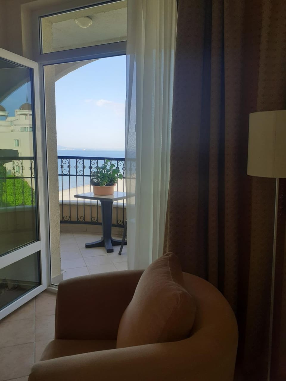 View (from property/room), Balcony/Terrace, Seating area
