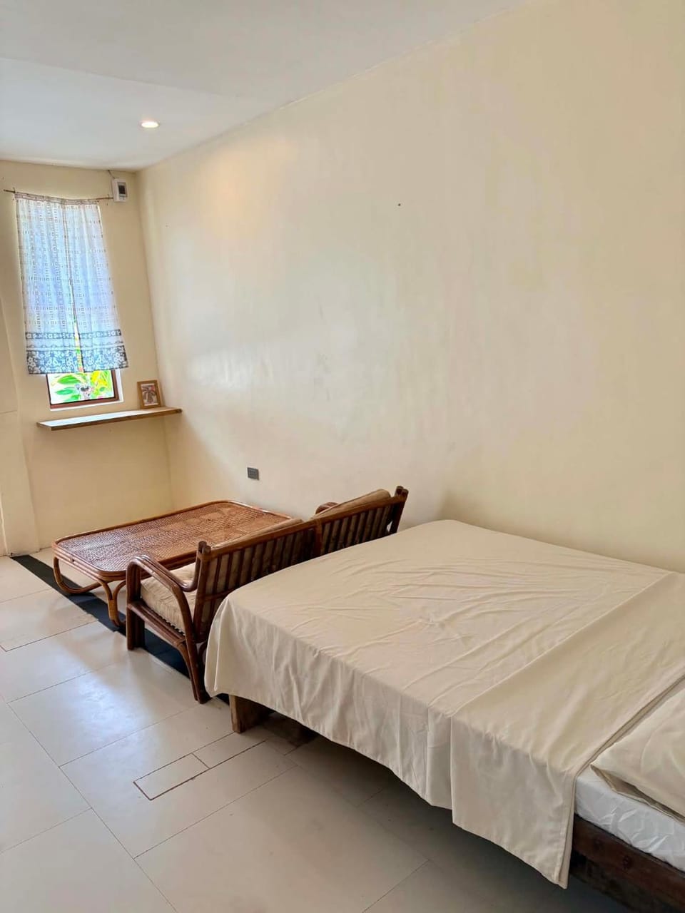 Ayu Homestay - Room 3 Bed and Breakfast in Siargao Island