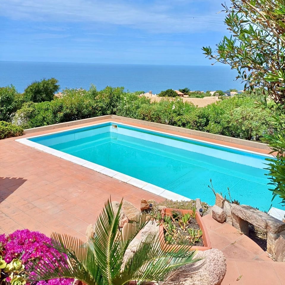 Sea view, Swimming pool
