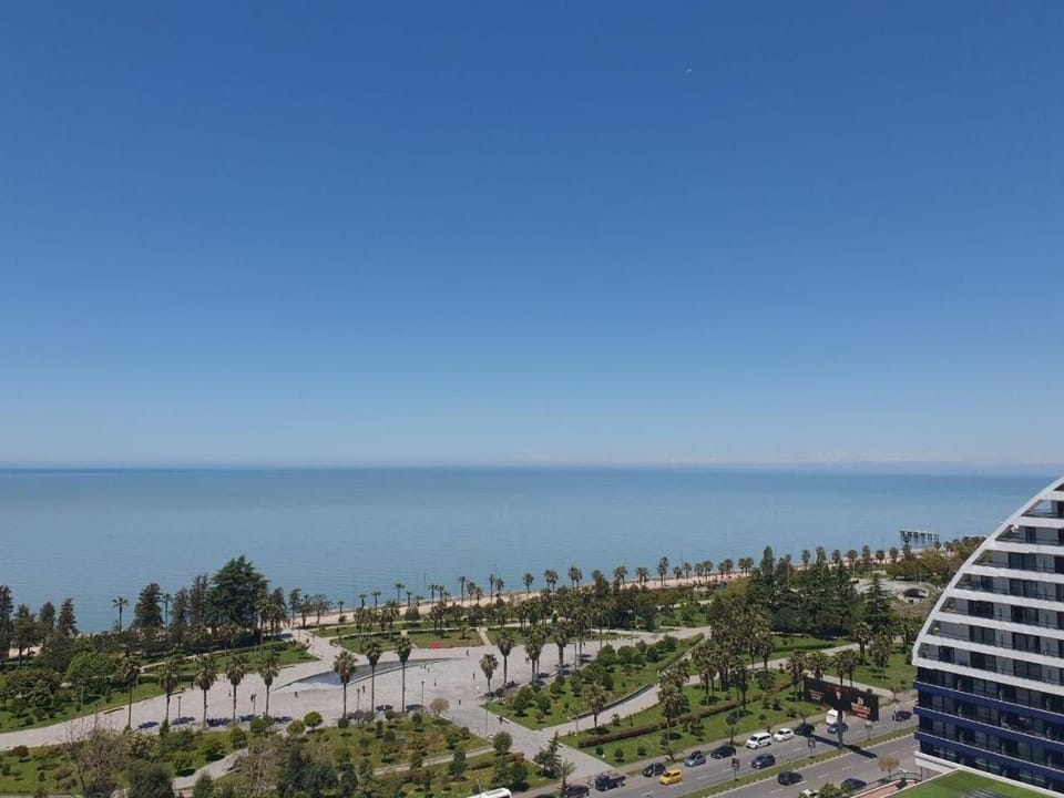 Дизайнерские апартаменты White Sails New boulevard Apartment in Batumi