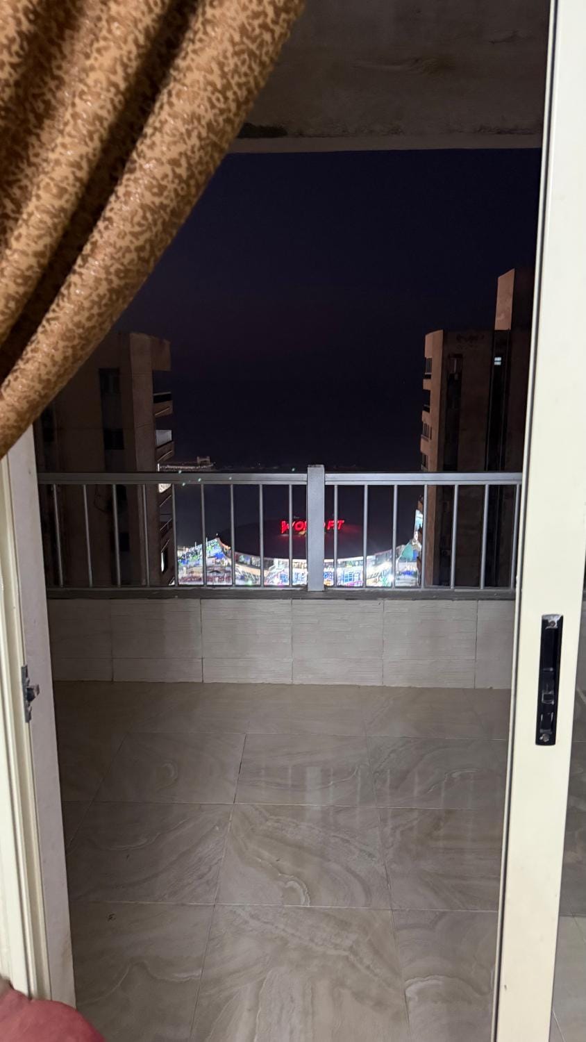 Sea View 3 Bedroom Apartment Sidi Gaberشقة 3 غرف بإطلالة مباشرة على البحر للإيجار في مصطفى كامل Apartment in Alexandria