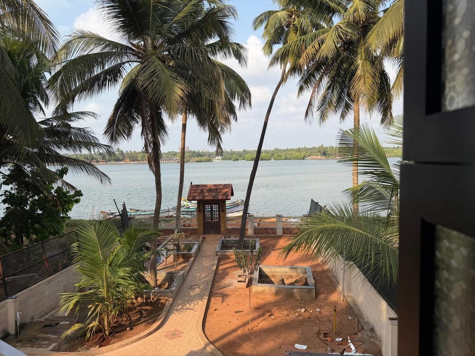 View (from property/room), River view, River view