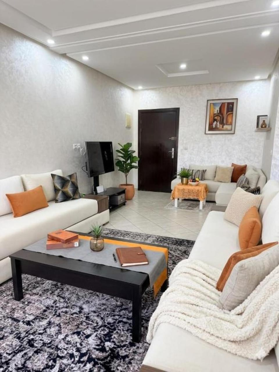 Communal lounge/ TV room, Living room