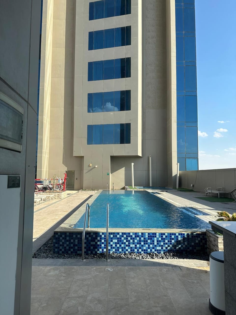 Swimming pool