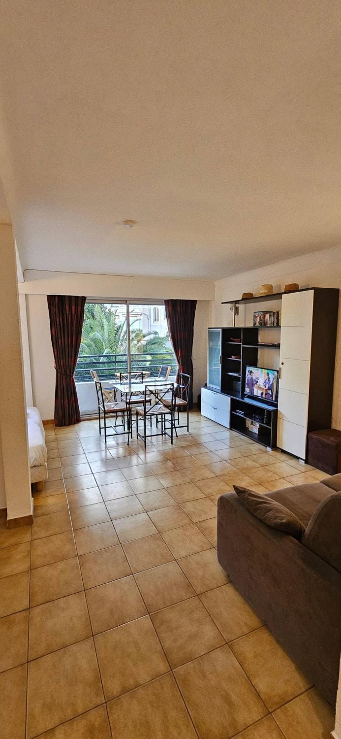 Studio Rouaze, Comfortable Cannes studio Apartment in Cannes