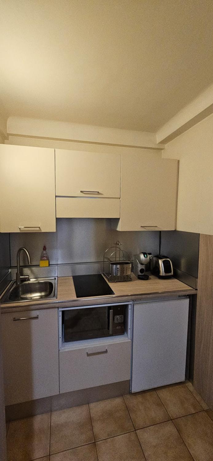 Studio Rouaze, Comfortable Cannes studio Apartment in Cannes