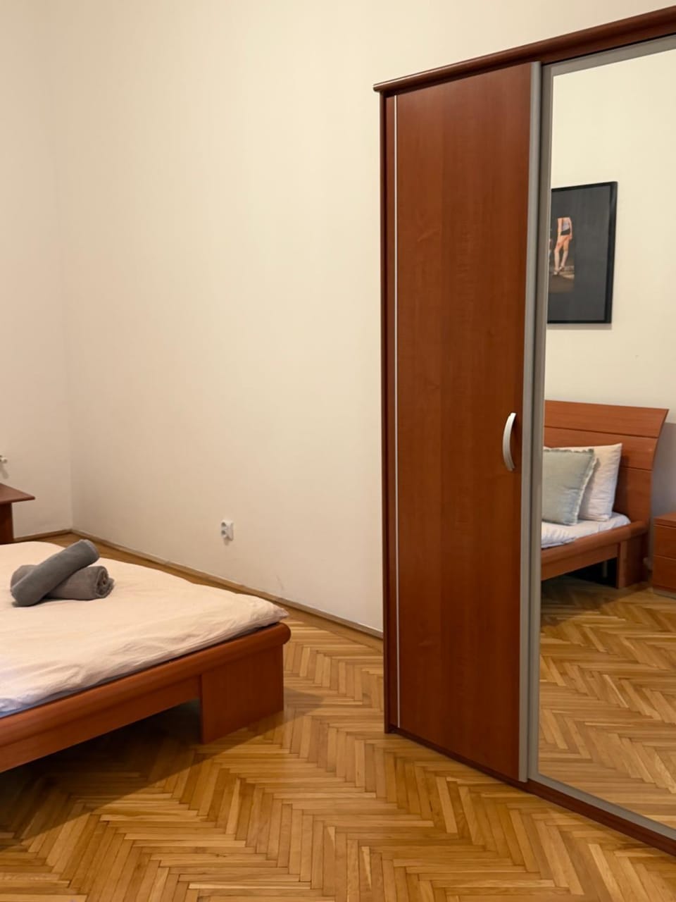 Ultra Central 3Bedroom Apartment with Self Check in Apartment in Bucharest