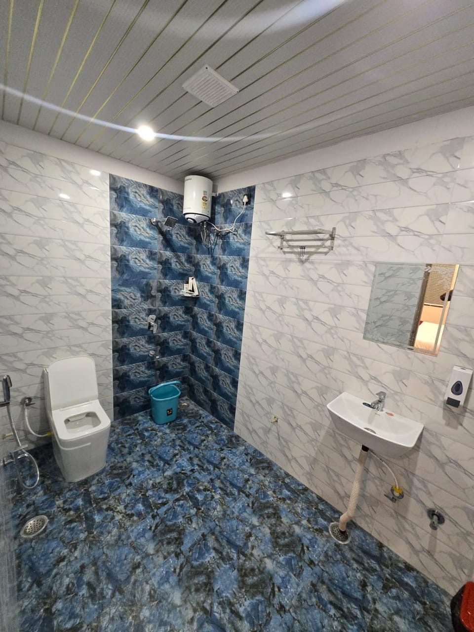 Shower, Toilet, Bathroom, bidet