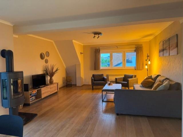 Property building, Living room