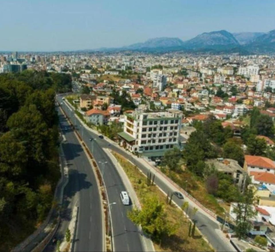 Property building, Natural landscape, City view, Mountain view, Street view, Location
