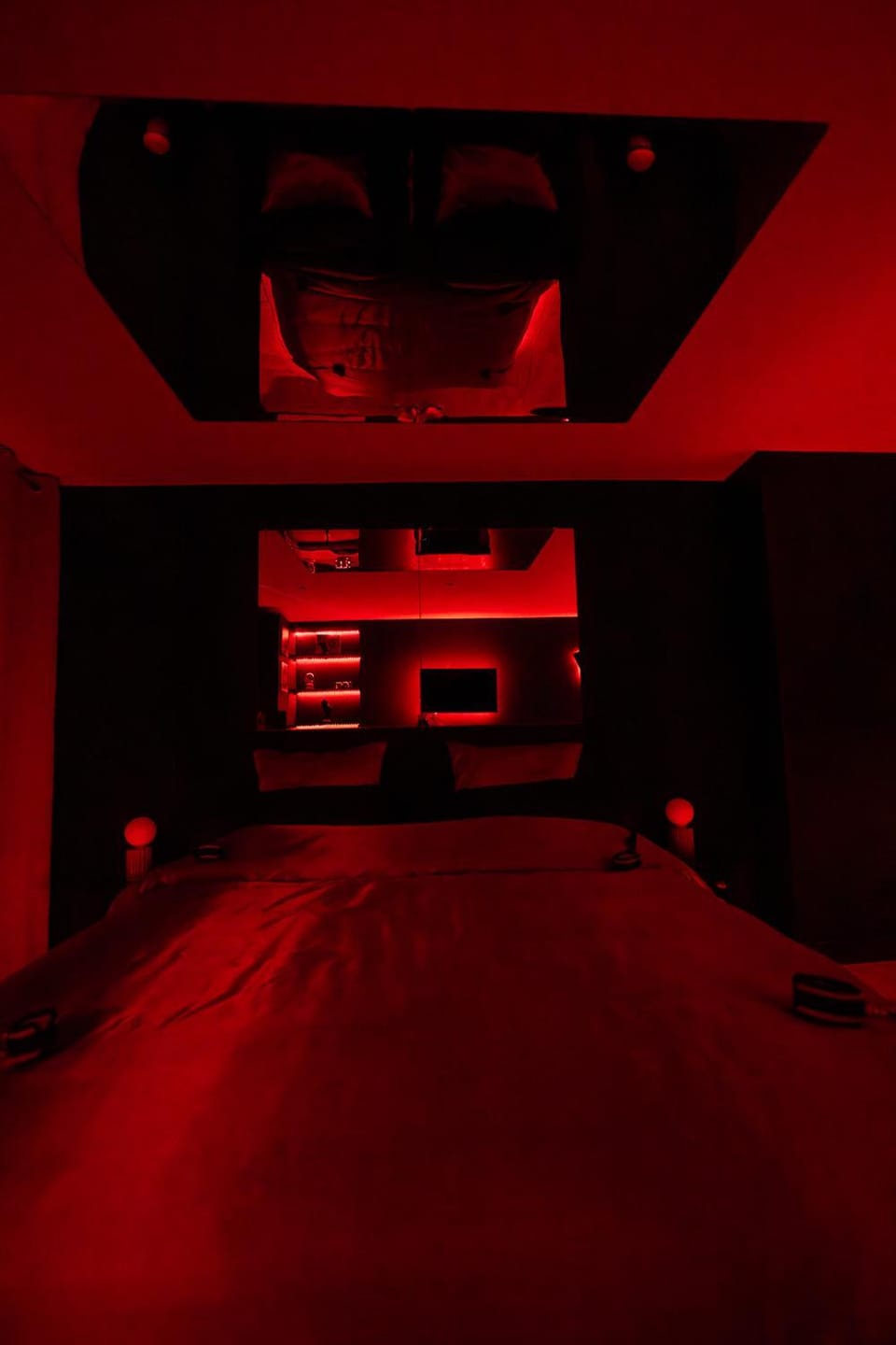 LOVE ROOM - 3 DÉSIRS - Entre Passion, Tentation et Évasion Apartment in Saint-Étienne