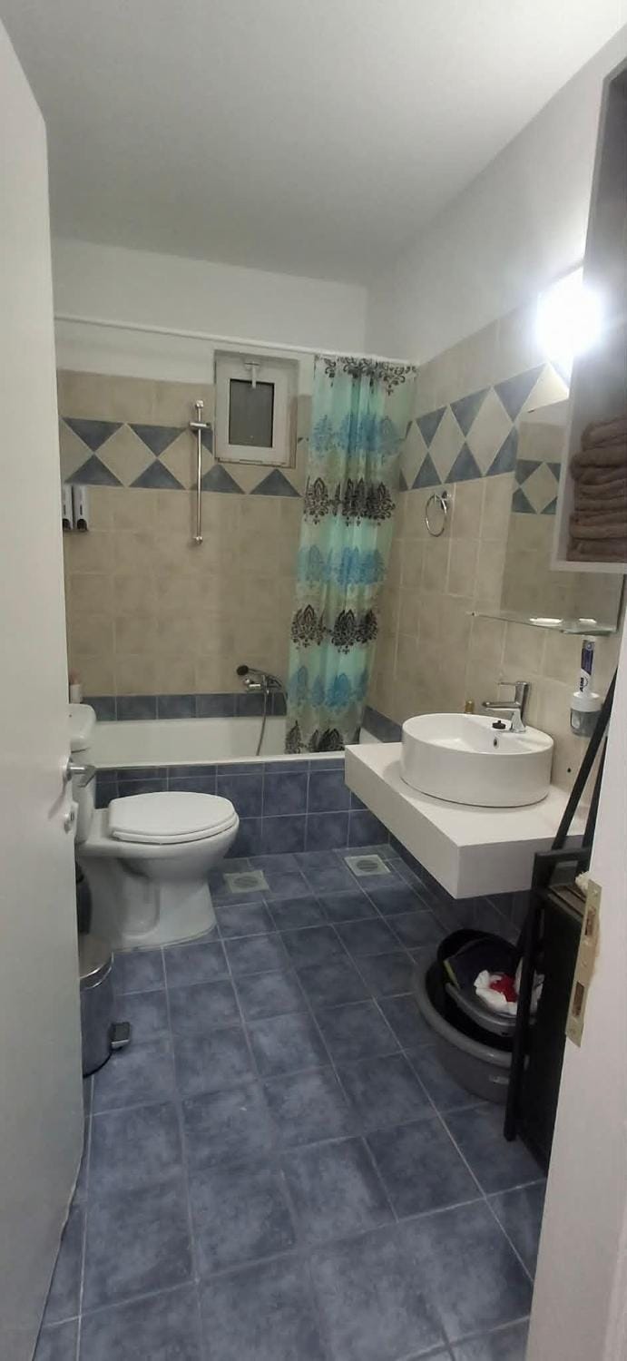 Bathroom, Bath, hair dryier