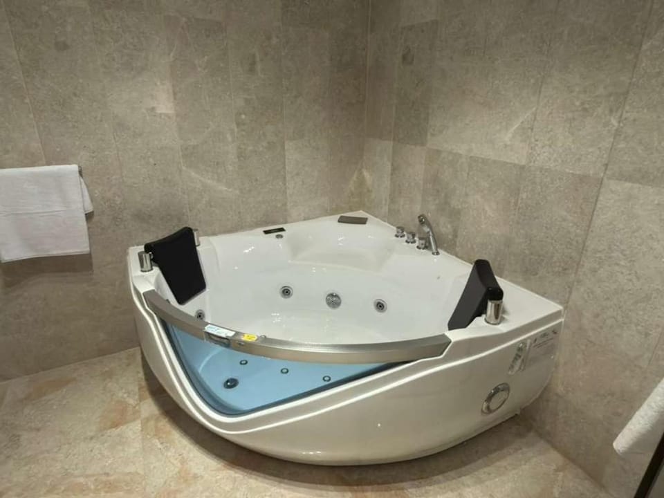 Aurion Executive Apartment - Next to Rashid Mall - Self Check-in Apartment in Medina