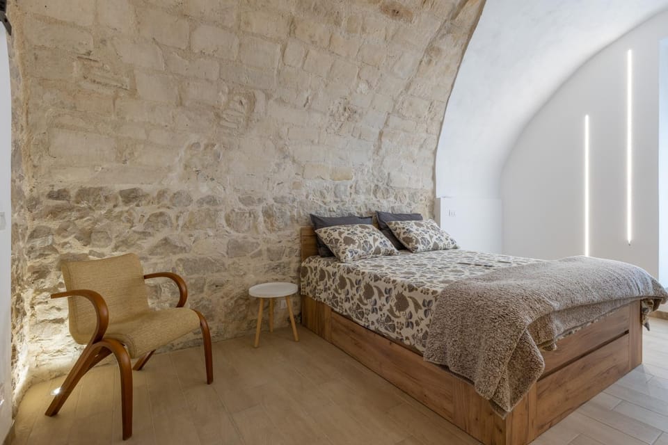 Property building, Living room, Bedroom