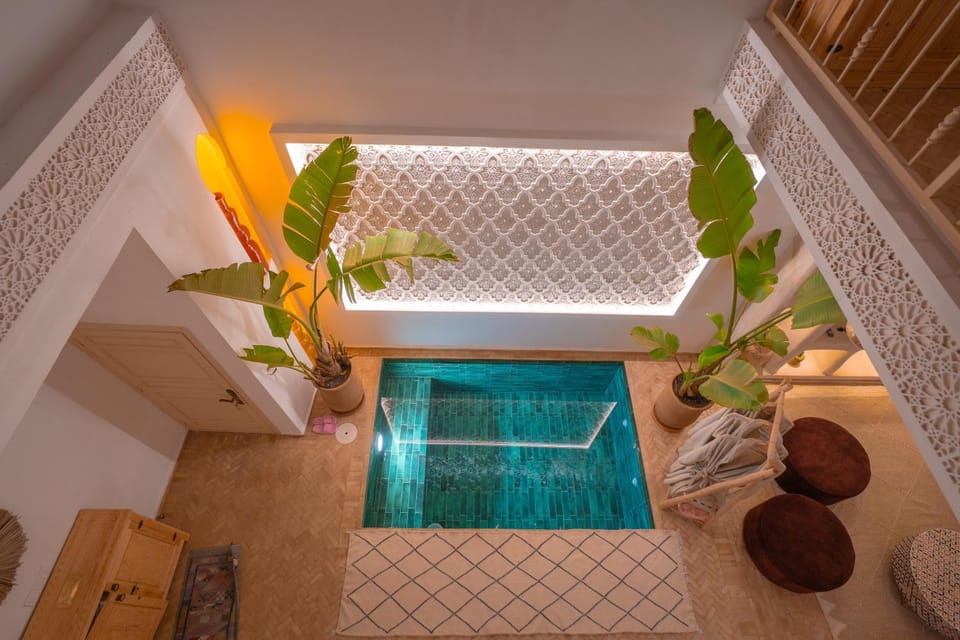 Swimming pool