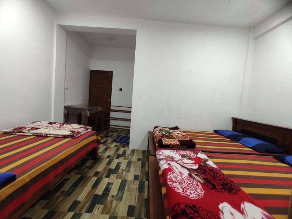 Ceylon guest Bed and Breakfast in Nuwara Eliya