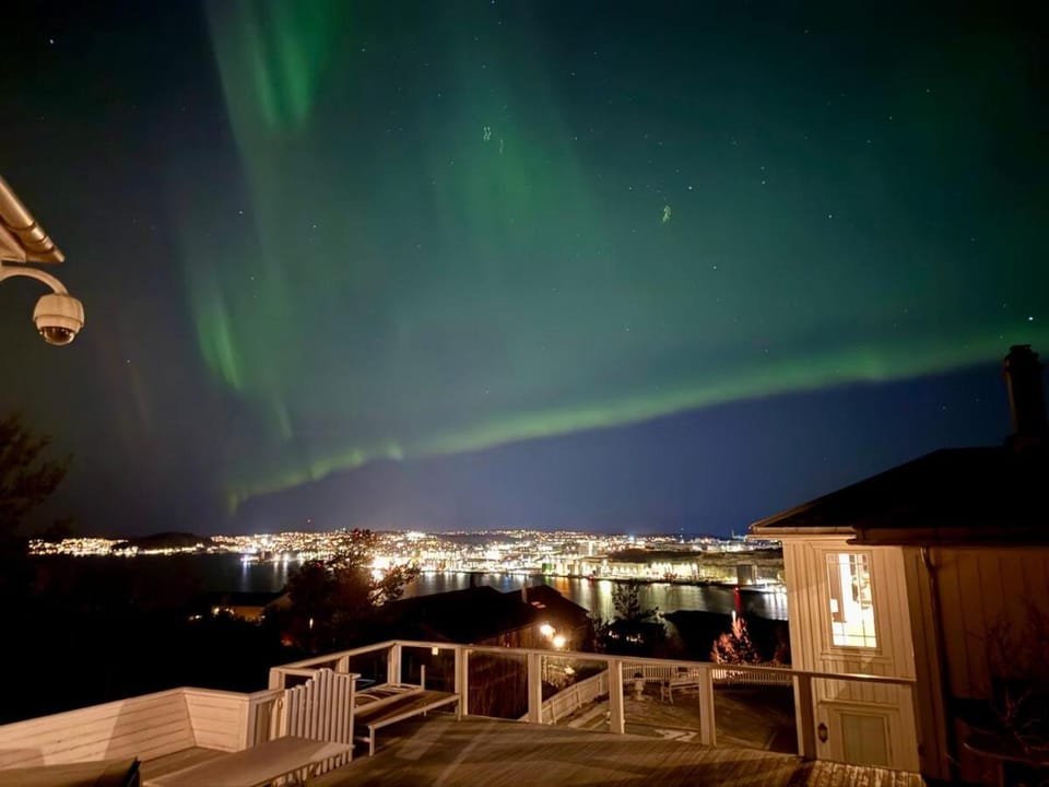 Freya Studio with jacuzzi access and free parking Apartment in Trondelag