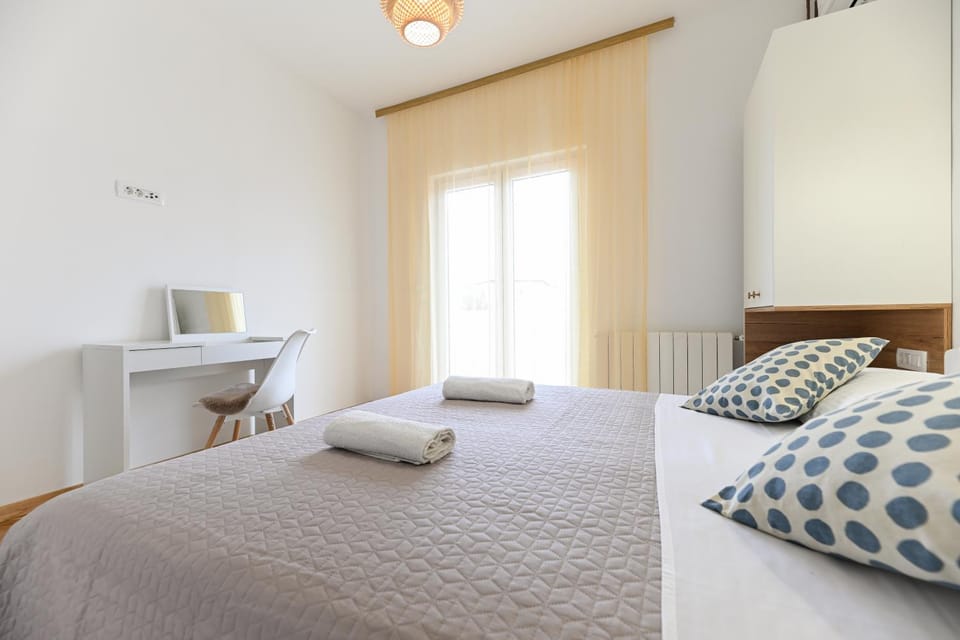 Property building, Bedroom