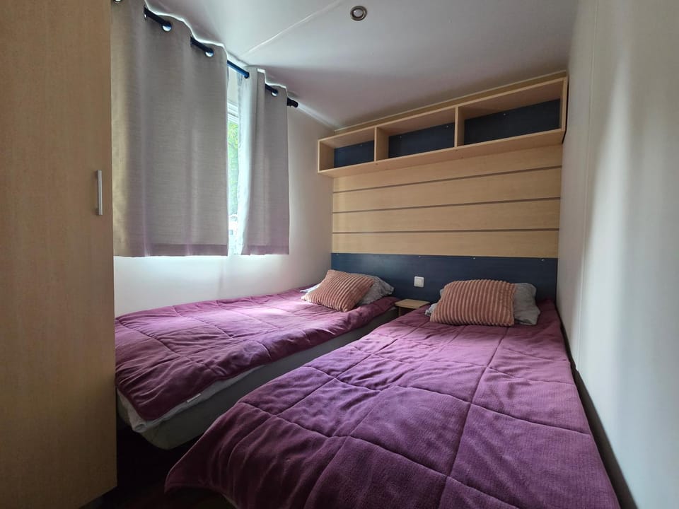 Mobil-home EUROPAPARK 20min, climatisé, TV & Wi-Fi Campground/ 
RV Resort in Ortenau