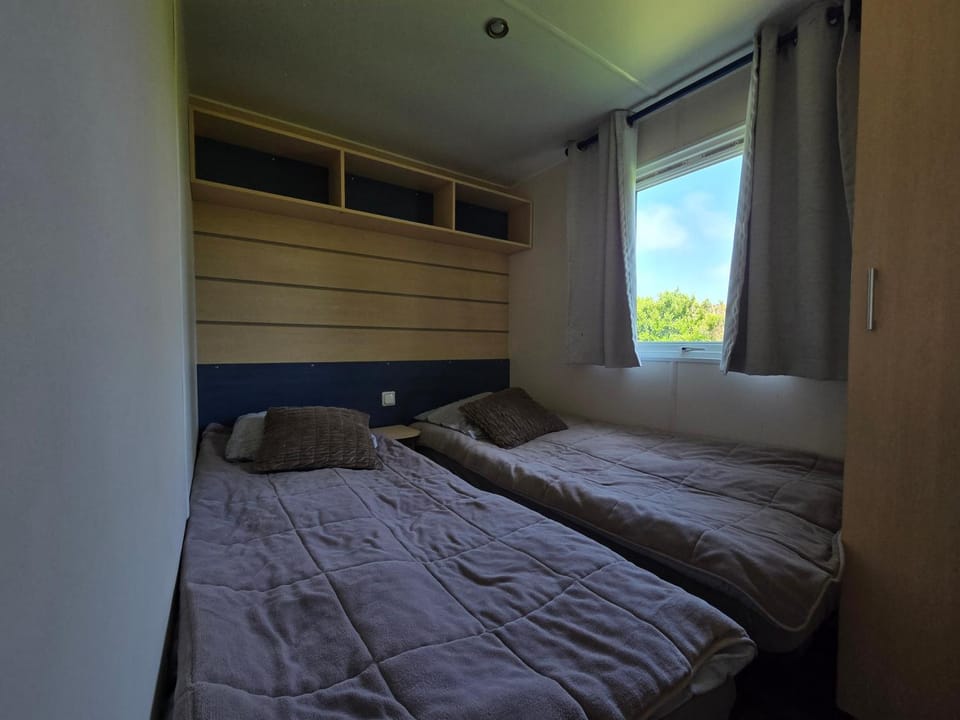 Mobil-home EUROPAPARK 20min, climatisé, TV & Wi-Fi Campground/ 
RV Resort in Ortenau