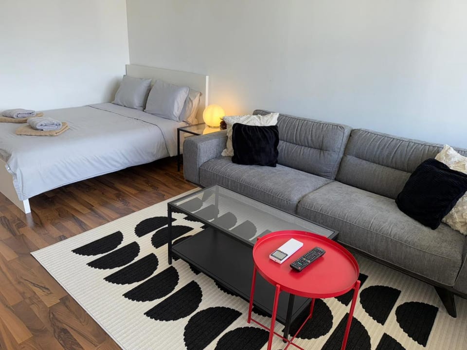 Seating area, Bedroom