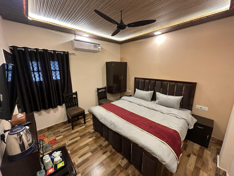 Shreeniwas 'A Retreat Where Nature Greets You' Hotel in Uttarakhand
