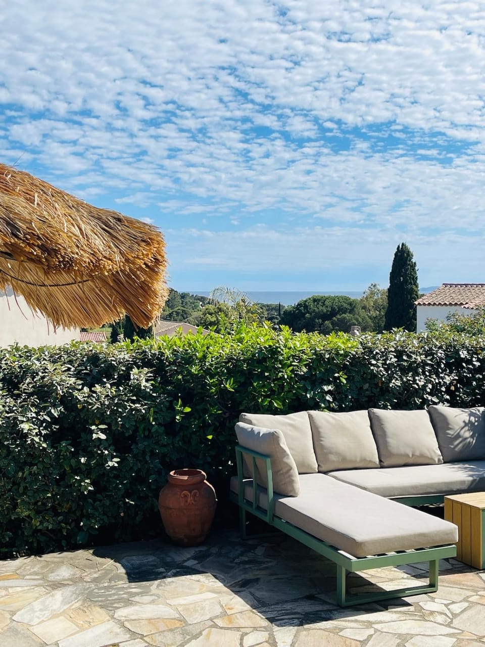 Garden, Sea view