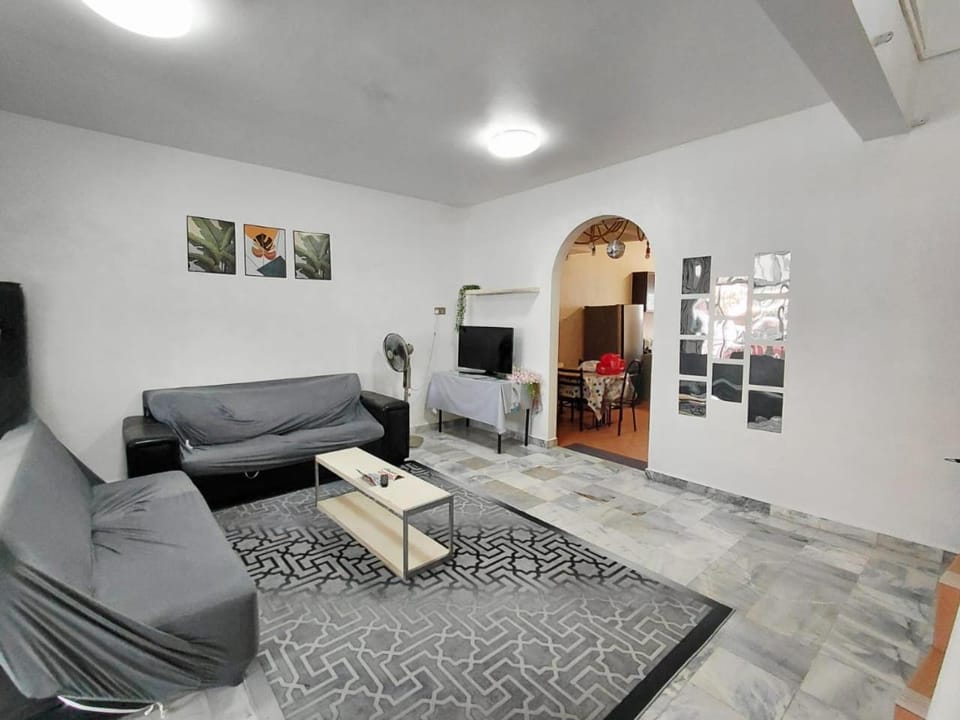 Communal lounge/ TV room, TV and multimedia, Living room, Internal: Not applicable to any particular room