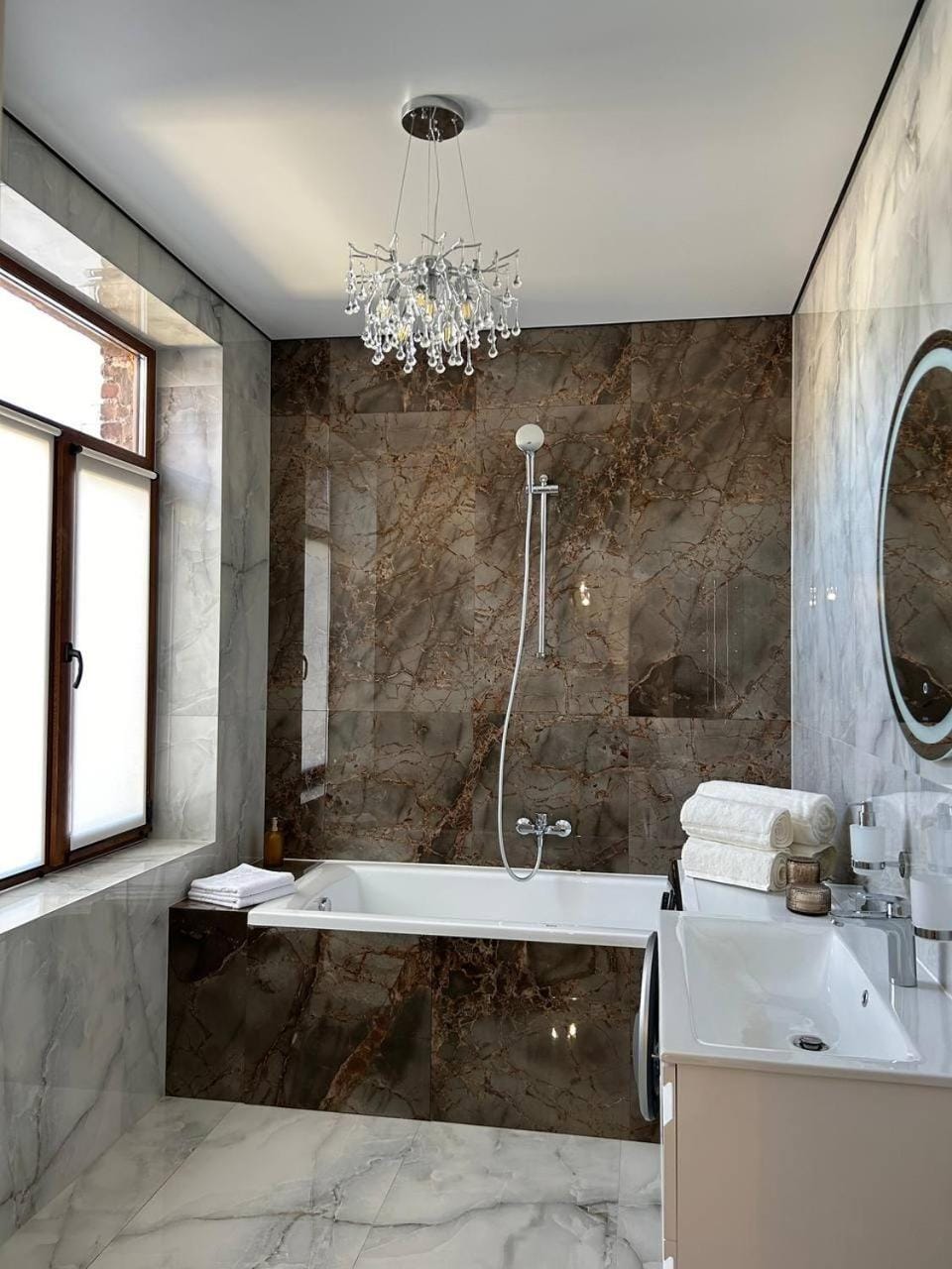 Shower, Bathroom, Bath, towels