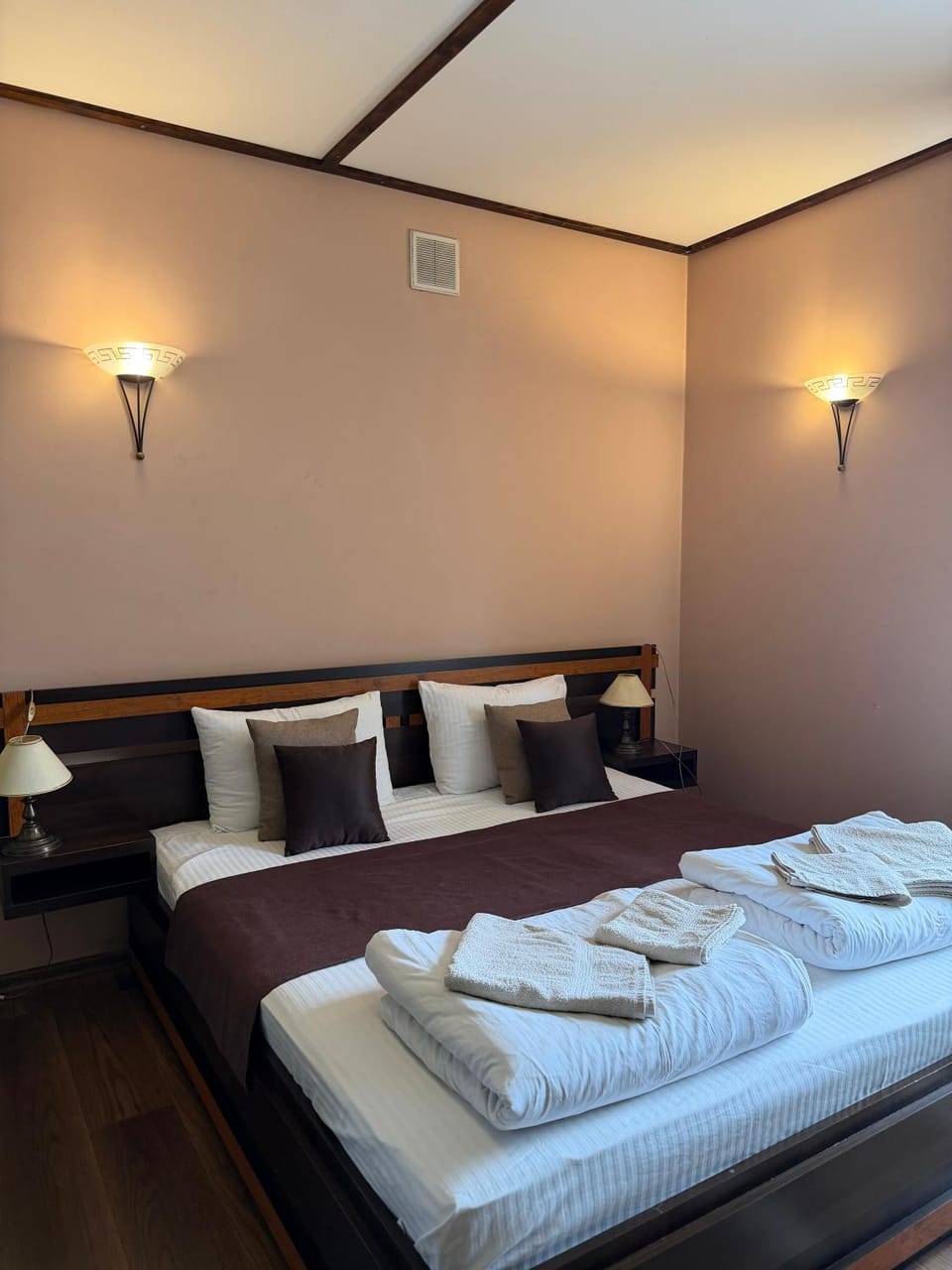 Старий Янів Hotel in Lviv Oblast