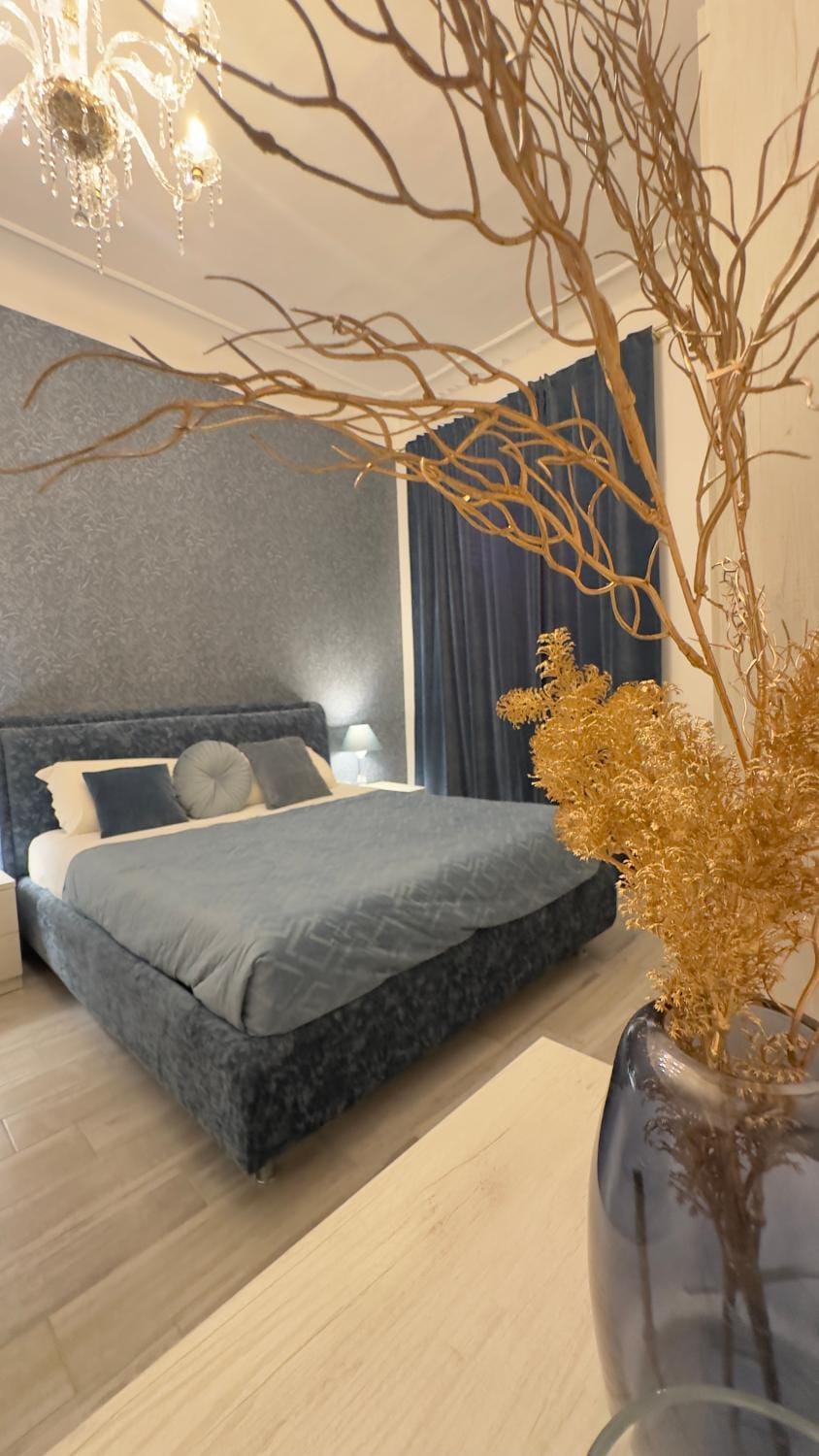 Frattina Deluxe YH Apartment in Rome