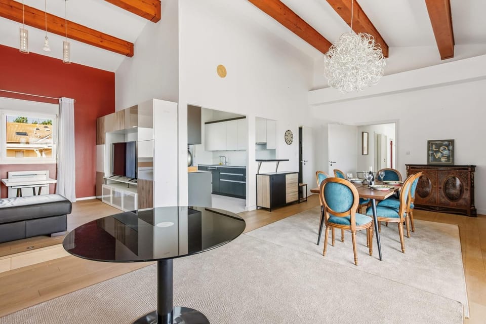 Hérault Terrace Premium 2-Bedroom Apartment with Terrace & in Agde House in Agde