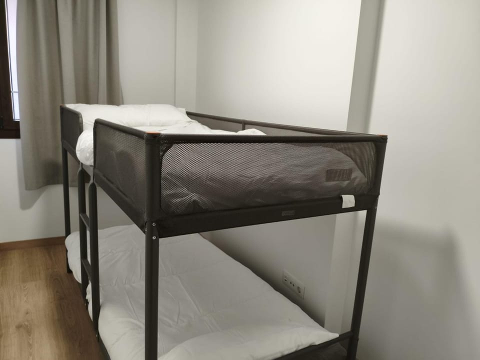 bunk bed