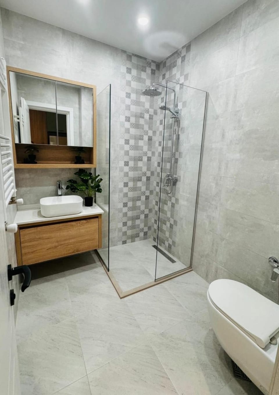 Luxury 2BHK Isani Apartment in Tbilisi, Georgia